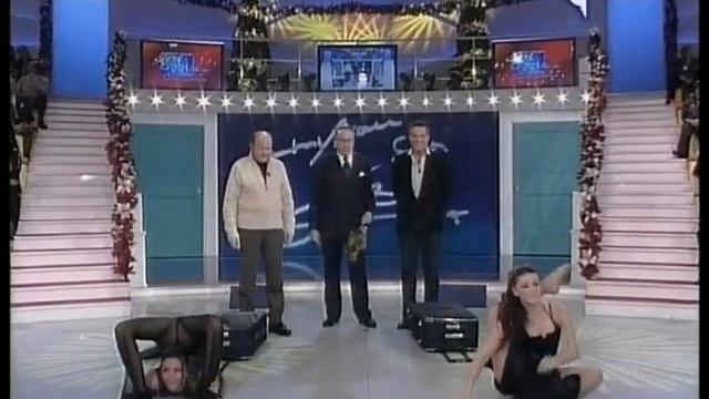 Contortion on Television - Katiusha and Nausicaa Pirlo on "7 PER UNO" [2000] смотреть онлайн