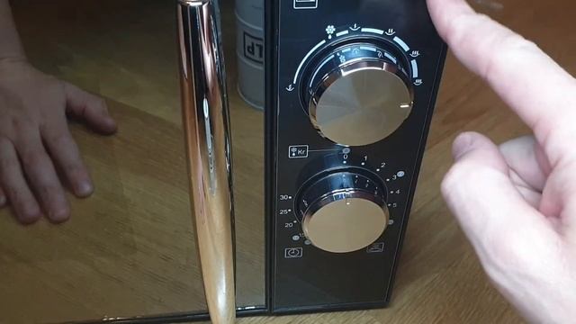 Распаковка и обзор на микроволновую печь STARWIND SMW3420 смотреть онлайн