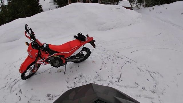 My Awesome Honda Crf 250L Endurobike On  Snow And Ice. #Honda #Crf250L #enduro #winteradventure #HR