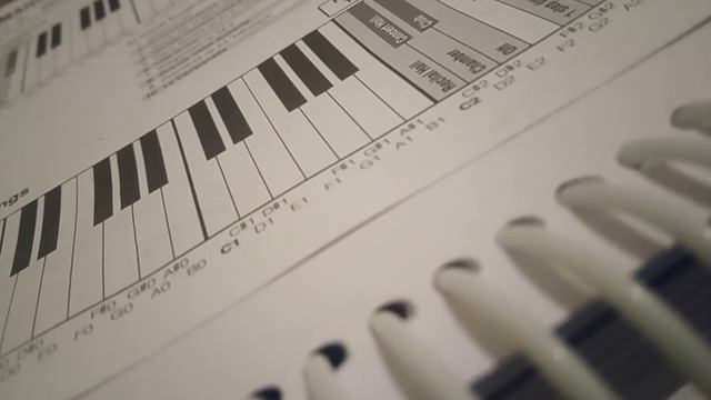 sonido del piano Yamaha p125 grabado con celular смотреть онлайн