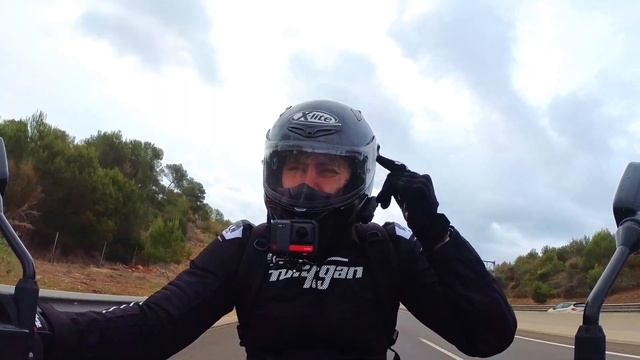 SUZUKI V STROM 800 DE a Prueba ? Ficha Técnica / Características en Español / Precio / Opiniones смотреть онлайн