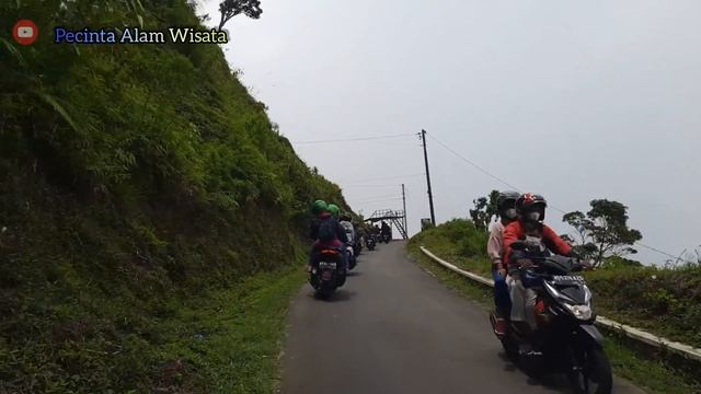 Gunung Telomoyo || Suasana Setelah Gempa || Motor Bisa Sampai Puncak смотреть онлайн