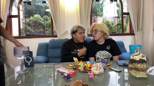 MACARIUS EX Miembro De La VOLCANO HOUSE Visita La Nueva Casa