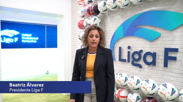 Pedro Rocha acompañó a Beatriz Álvarez y sus clubes en la Asamblea de Liga F смотреть онлайн