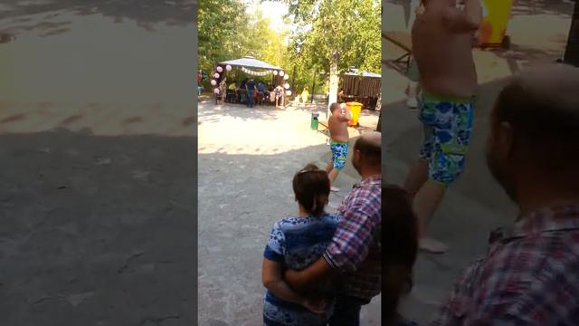 Типо вован из Наши Раши. г. Караганда смотреть онлайн