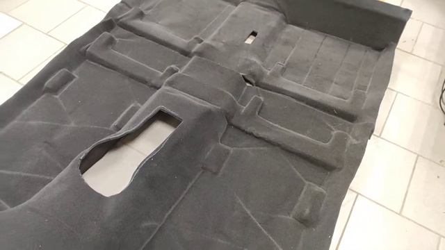 Хотите, чтобы на Ниве, под ногами было мягко?! Тогда ковер пола на Ниву 2131 (5-ти дв), черный.