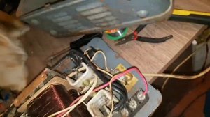 ВЗА-10-69-У2, Зарядное устройство постоянного тока, 6в и 12вольт, от сети как 127в так и 220вольт.