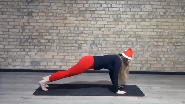 Асана Санта Клауса или Как йоги празднуют Новый год?! смотреть онлайн