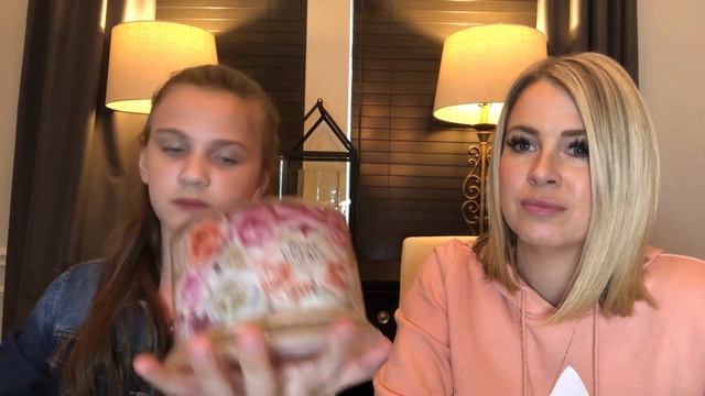 HomeWorx Candles Review - Enchanted Peony & Rose Petals смотреть онлайн