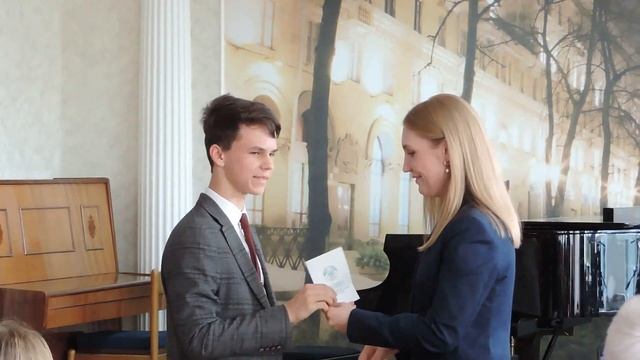 Поздравления и вручение аттестатов, дипломов, грамот выпускникам 2023 ДМШИ №13 Минска смотреть онлайн