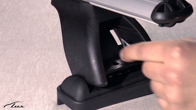 Установка багажника LUX. Штатные места. смотреть онлайн