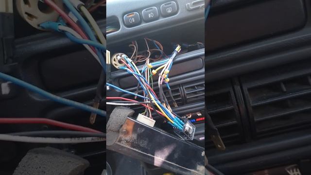 подключение кнопки Евроаварийка  ВАЗ-2113,2114,2115