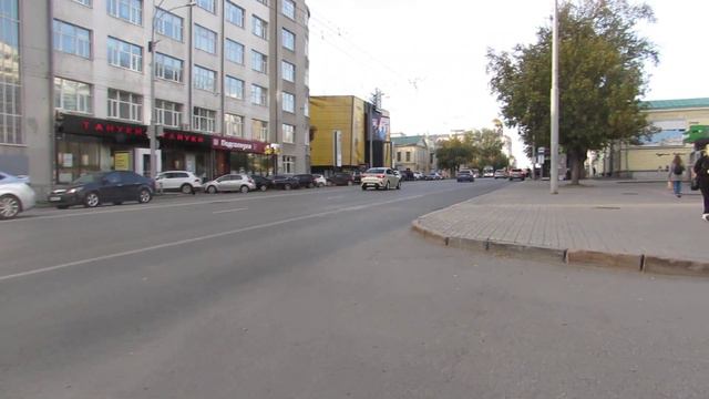 2.10.2022 Иду по улице Карла Либкнехта / Перехожу ул. Ленина / Любимый город !!!