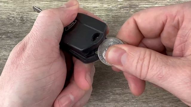 2008 - 2010 Ford Escape Key Fob Battery Replacement - How To Replace Change Escape Remote Batteries смотреть онлайн