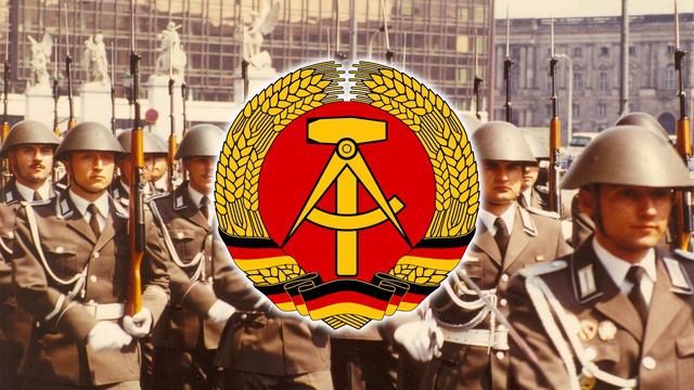 Was Wollen Wir Trinken? - German Communist Song смотреть онлайн