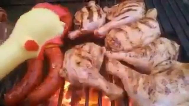 Кричащая курица . Скоро будет вкусно смотреть онлайн