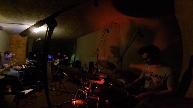 Justino & The Difference - Black Hole Sun (Fusion Cover) смотреть онлайн