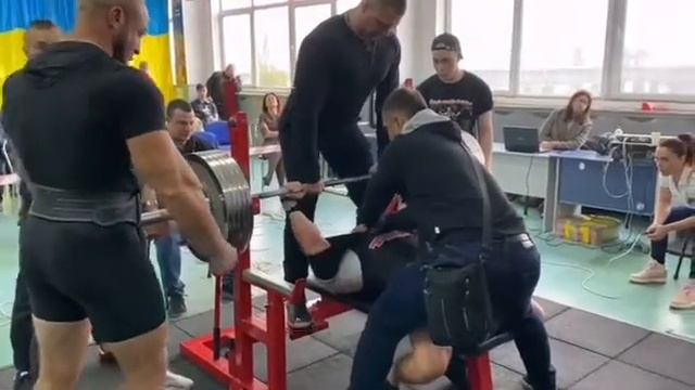 Шпортко Роман 280кг смотреть онлайн
