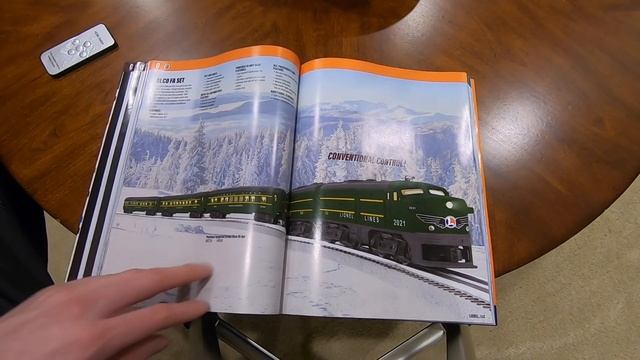 2019 Volume One Lionel Catalog Overview: Traditional and Christmas Stuff смотреть онлайн