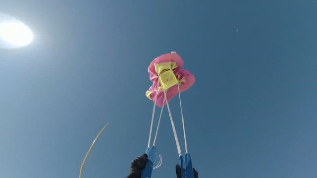 ПРЫЖОК С САМОЛЕТА | СУРГУТ НА ВЫТЯНУТОЙ РУКЕ | RE-FRAME смотреть онлайн