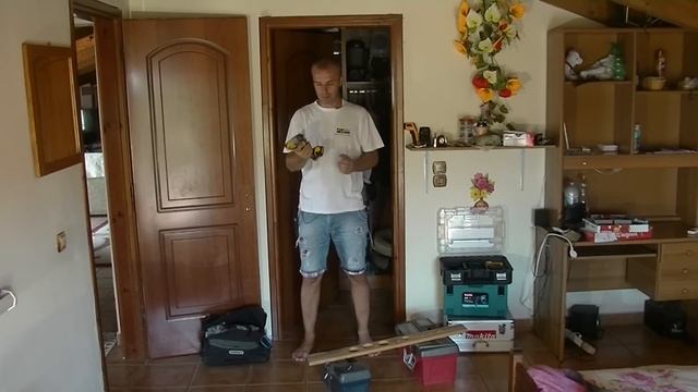 Аккумуляторный набор DeWALT.