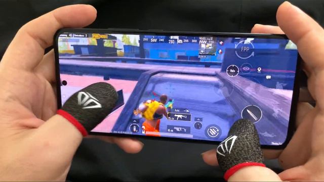 HANDCAM 🔥SOLO VS SQUAD | 4 FINGERS + GYROSCOPE | ZENO смотреть онлайн