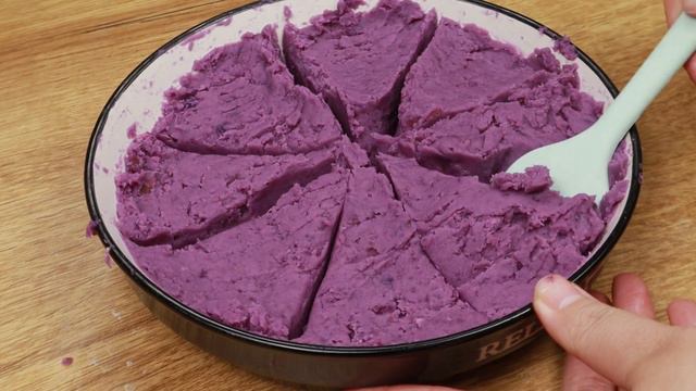 How to make sweet potato bread | Grilled purple sweet potatoes | fragrant and delicious смотреть онлайн