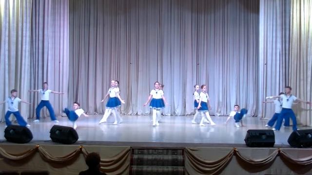 Эстрадный танец "У МАТРОСОВ НЕТ ВОПРОСОВ" смотреть онлайн