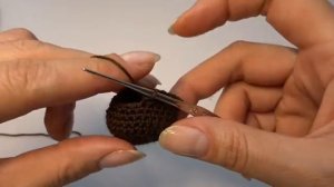 Игорь Кононенко_ Собачка амигуруми ч.1 крючок (360p).mp4