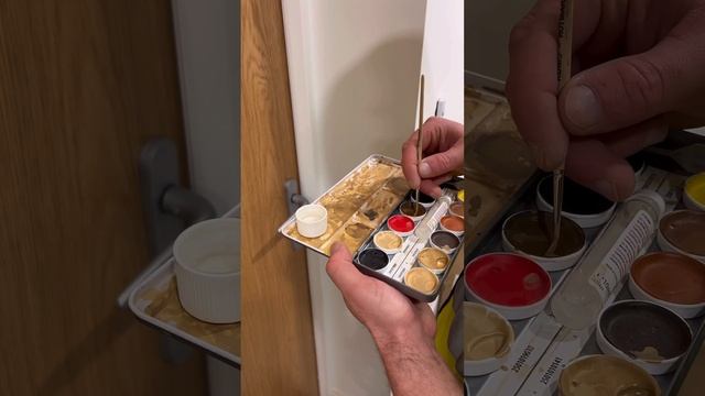 That work you can easily earn £350 per day in UK ?? смотреть онлайн