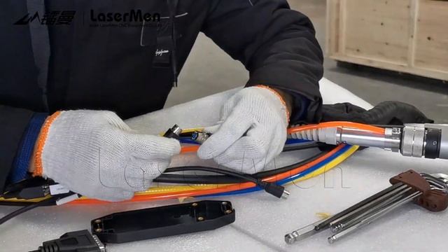 LaserMen 3 in 1 Handheld laser welding cleaning cutting machine with double wobble#laserwelding смотреть онлайн