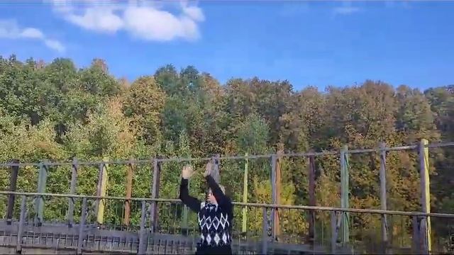 Танец победы в парке Ометьево. Совершенству тела нет предела! 19.09.2023.Казань. смотреть онлайн
