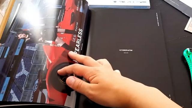 LE SSERAFIM - 1st Mini Album ❝ Fearless ❞ Unboxing | Распаковка первого мини альбома LE SSERAFIM