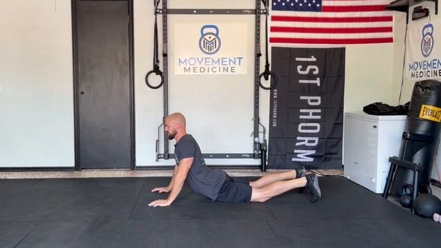 Gamechanger Stretch: Prone Press Up смотреть онлайн