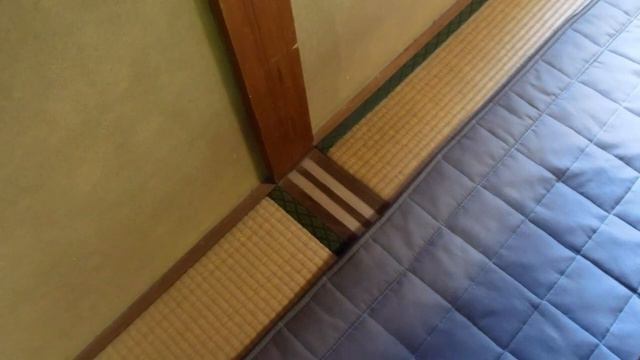 Tatami Room Tour at the Old Japanese Farm House смотреть онлайн