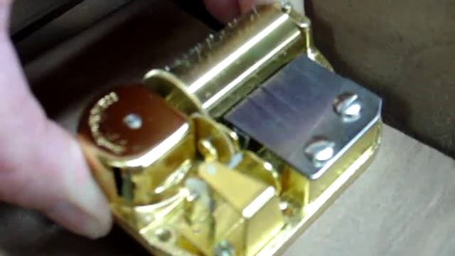 30 Note Music Box Chopin Nocturne Op 9 No 2 001 смотреть онлайн