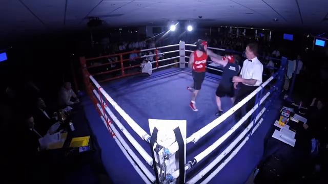 Ultra White Collar Boxing | Chester | Adam Thomas VS David Butler смотреть онлайн