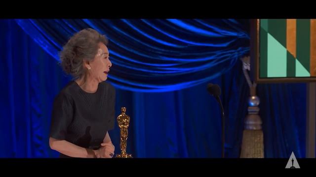 Yuh-Jung Youn Wins Best Supporting Actress | 93rd Oscars смотреть онлайн