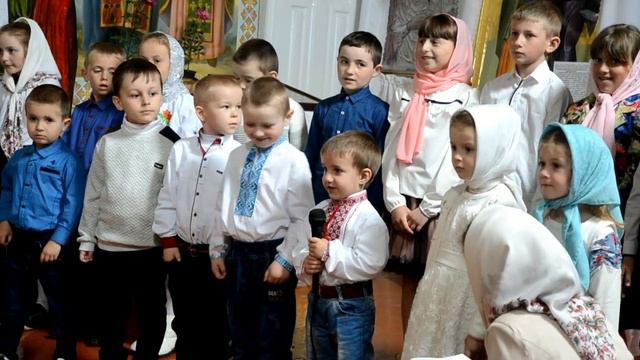 Пасхальне привітання для матушки Ігумені від наймолодших вихованців недільної школи скита св. Анни. смотреть онлайн