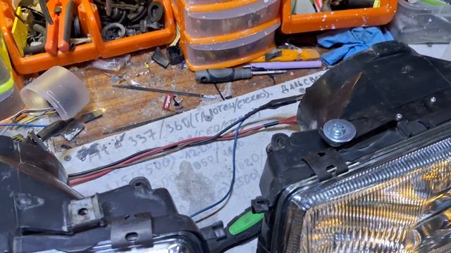 Фары Audi 80B3 NewРетро смотреть онлайн