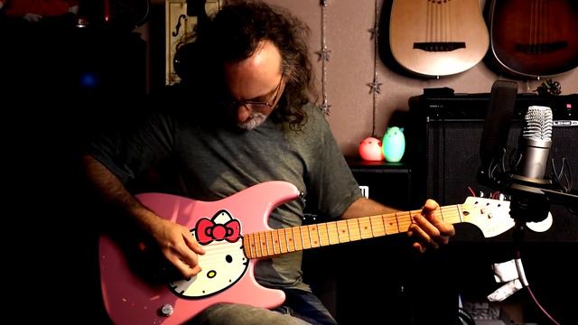 Hello Kitty Squier Stratocaster Electric Guitar // Demo With A Mesa Road King Amplifier