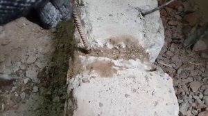 Какая жидкость разрушает бетон? Как разделить балку? (Handmaid)