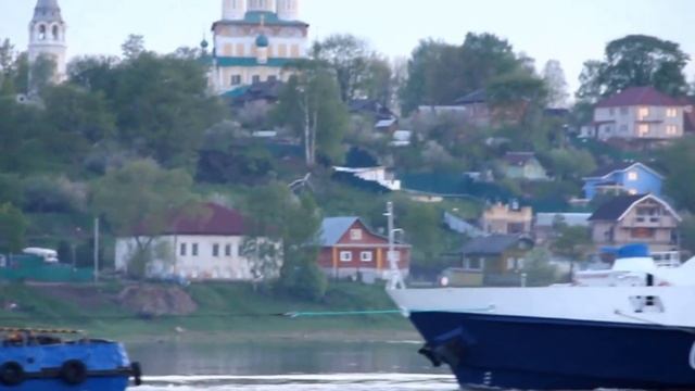 Береговая охрана АМЕТИСТ в районе Тутаева 20 05 2015г смотреть онлайн