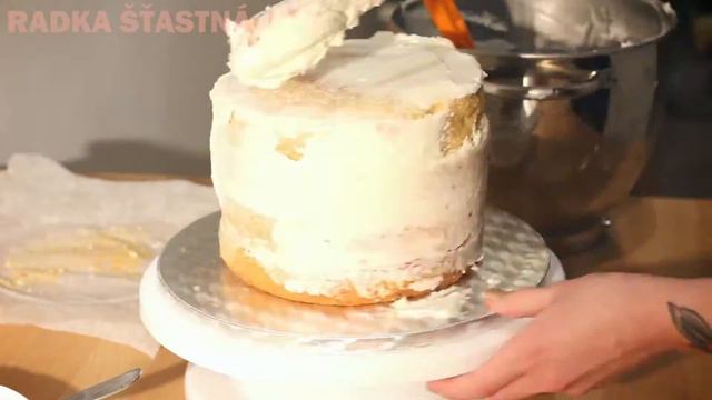 VINTAGE ROSE GOLD CAKE смотреть онлайн