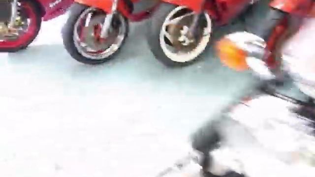 Honda CB400SS смотреть онлайн
