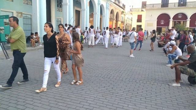 Поездка в Гавану. Пляж Тарара. Лобстеры на ужин. Куба Эпизод 7 смотреть онлайн