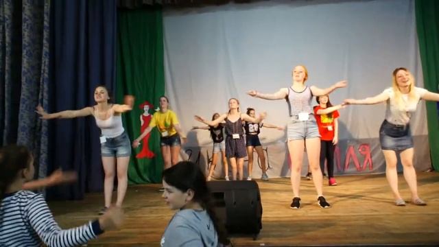 диско партизаны среднее звено 2 смена смотреть онлайн