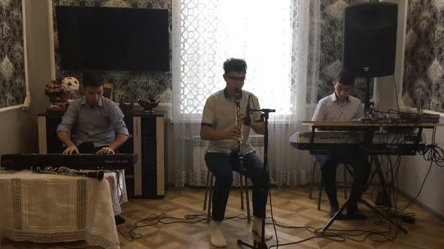 Грант Асатрян (кларнет) Мелодия любви смотреть онлайн