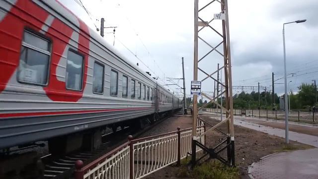 ЧС7-123 с поездом "Приосколье"СПб-Белгород/Любань/80 км/ч смотреть онлайн