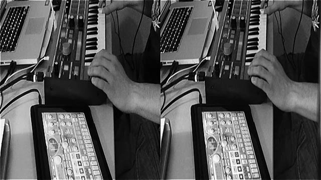 microKORG + iElectribe iPad App (in Stereo 3D) #TTNM смотреть онлайн